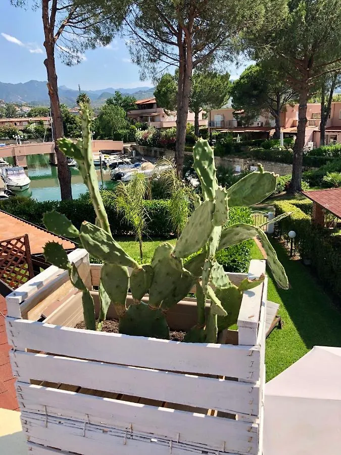 Appartement Casa Filu' A Portorosa Baia Dei Delfini à Furnari