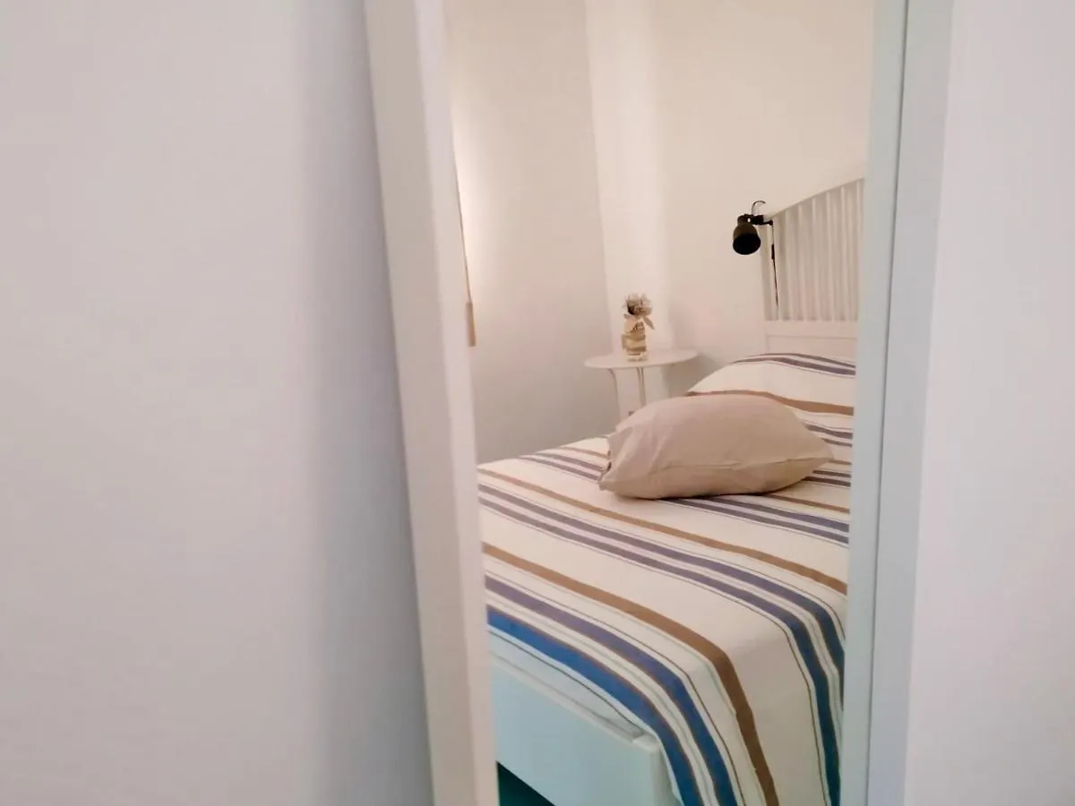 Appartement Casa Filu' A Portorosa Baia Dei Delfini à Furnari 0*,